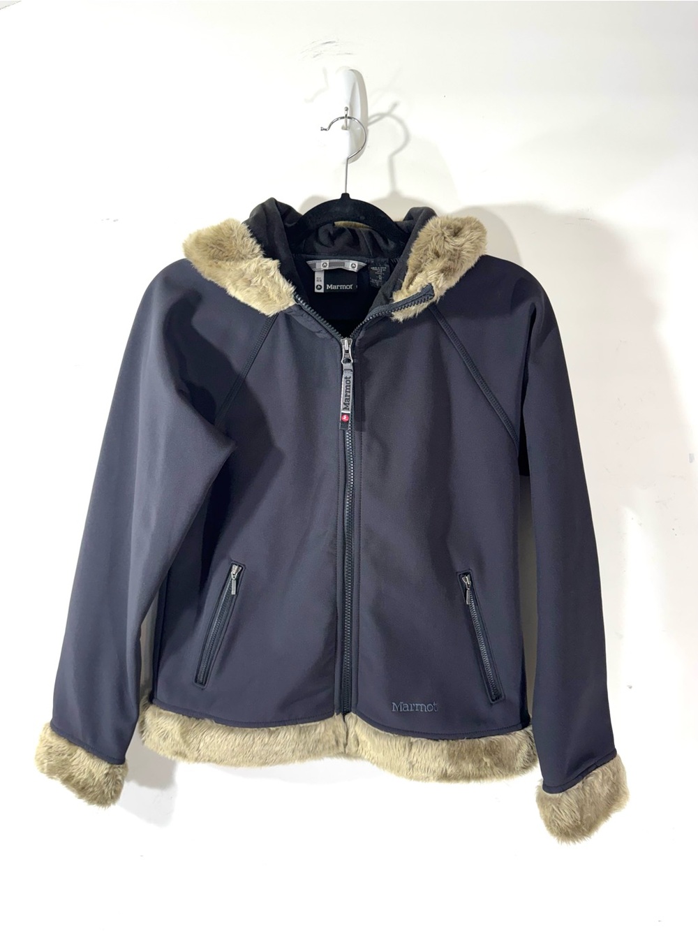 Marmot Women’s Black Jacket Faux Fur Trim Hooded Zip Front Pockets Medium